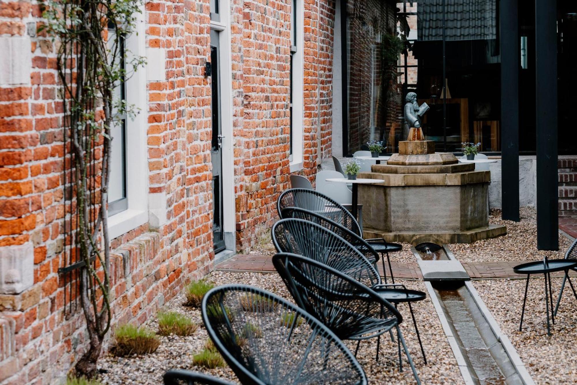 Hotel Abdij Dokkum Exterior photo