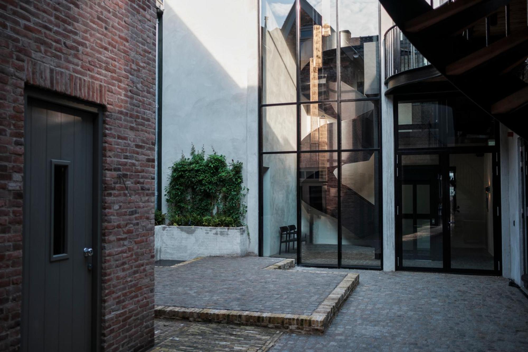Hotel Abdij Dokkum Exterior photo